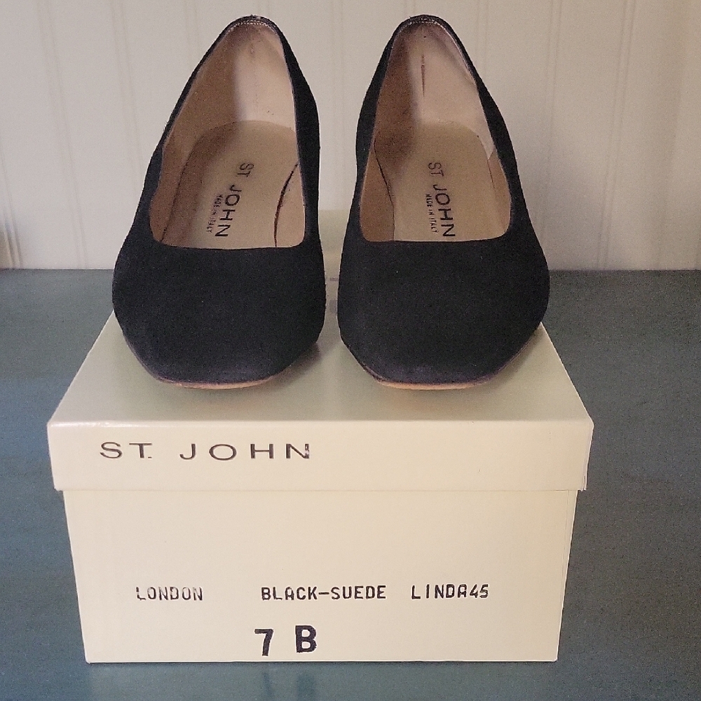 Vintage St. John Black Suede Women's Shoes